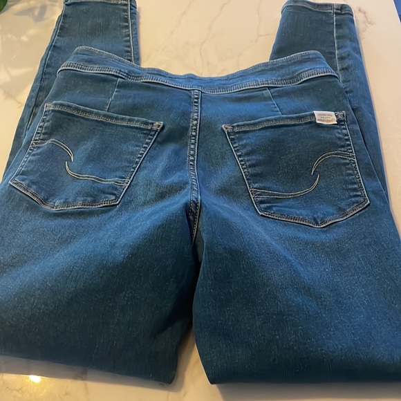 LEVIS HIGH RISE SUPER SKINNY JEANS - Picture 3 of 6